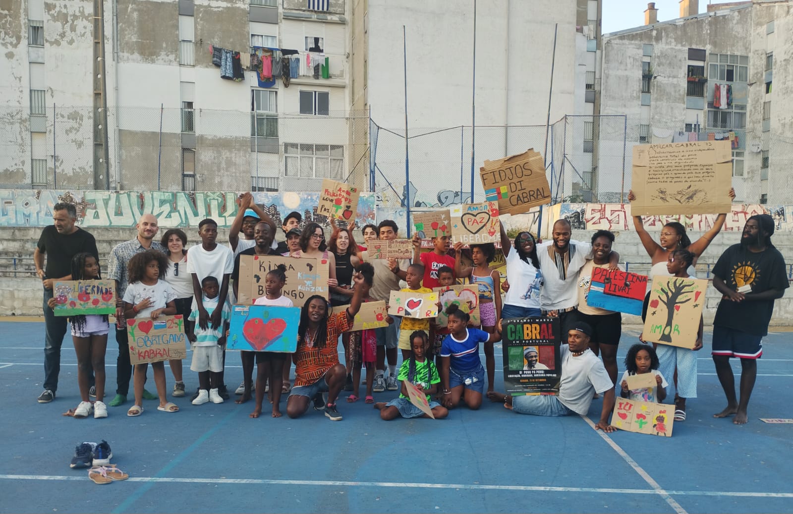 Foto Preparacao Cartazes Marxa Cabral